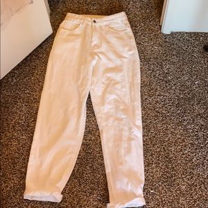 White Corduroy Mom jeans🌺